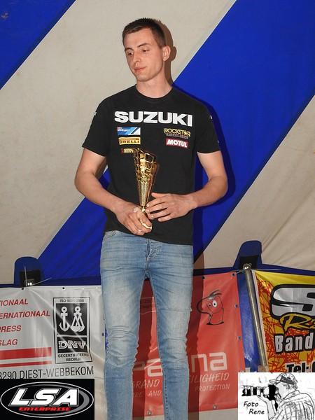 podium zon (73)-Bertem